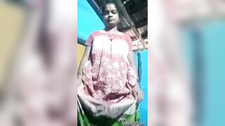 Tamil Wife Shows Nude Body