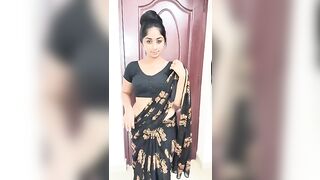 Sharmy Tamil Insta Influencer Seducing Hot