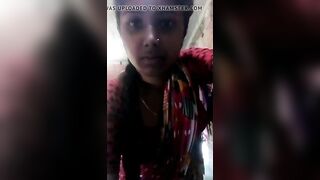 Hot tamil girl showing her assests in videocall 2