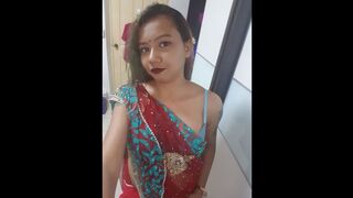 Beautiful Tattoo Tamil Wife Homemade showing boobs, fingering,bathing, exercise, pillow humping Full