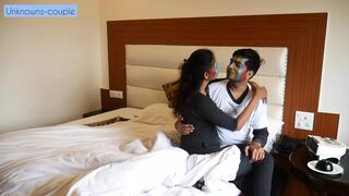 Room Service Guy Ravi Visits Horny Rachna Again to Fill Hers Wild Fantasies