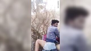 Indian Outdoor Sex Video In Bangalore Captured And Exposed By Friend