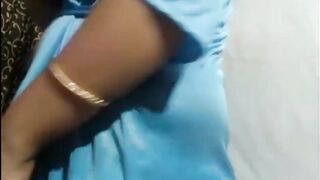 Indian Bhabhi Boobs Show: Nylon Amateur Porn