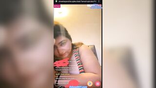 Shweta Pandita Teasing Massive Cleavage on Live