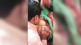 Amateur Indian Car Sex MMS Video