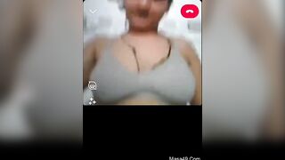 Village lady make cloth less video Dehati sex