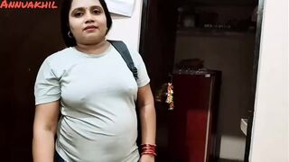 Indian Desi steps daughter gets her ass fucked by her uncle Hindi sex video