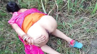 Desi Village bhabhi Field Fucking with Lover Boy Outdoor video