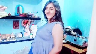 BENGALI BAHU Get in Her Tight by Old Sasur Ji during daytime ( Hindi Audio ) xxx sex video 2