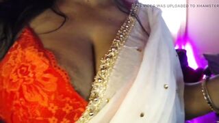 Desi sexy Bhabhi shows big boobs through bra and does nipple rubbing.