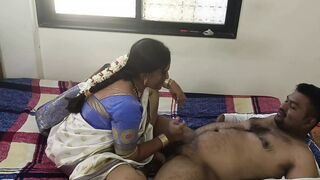 Indian desi Marathi kavita bhabhi wearing saree fuck with boyfriend